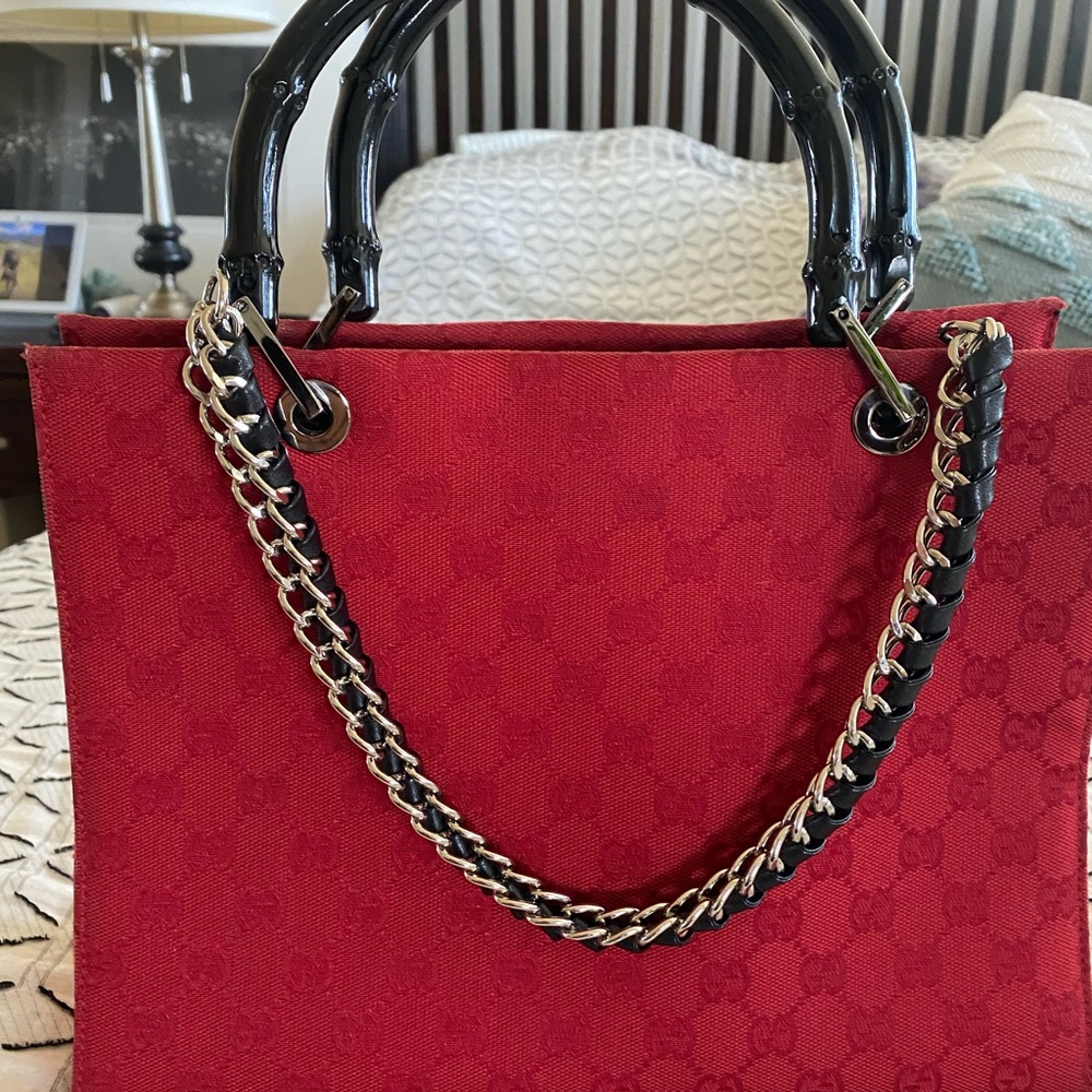 Vintage Gucci red canvas, lacquered bamboo handles